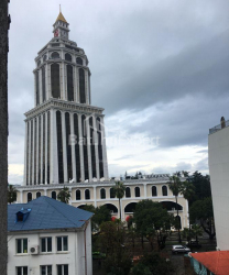 Квартира 3-комн 78 м² - Юрьевская, Батуми