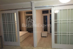 Квартира 3-комн 65 м² - Руставели, Батуми
