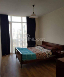 Квартира 3-комн 92 м² - Юрьевская, Батуми