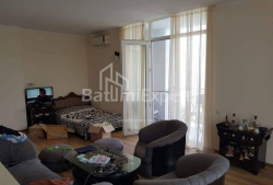 Квартира 3-комн 92 м² - Юрьевская, Батуми