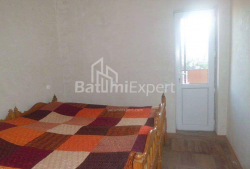 Квартира 3-комн 63 м² - Гиорги Брцкинвале, Батуми