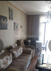 Квартира 3-комн 70 м² - Юрьевская, Батуми