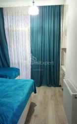 Квартира 3-комн 80 м² - Юрьевская, Батуми