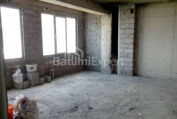 Квартира 3-комн 63 м² - Михаила Лермонтова, Батуми