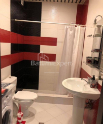 Квартира 3-комн 72 м² - Юрьевская, Батуми