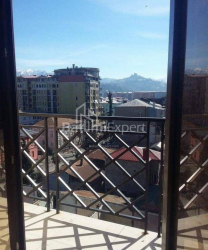 Квартира 45 м² - Зураба Горгиладзе, Батуми, Грузия