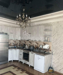 Квартира 3-комн 85 м² - Юрьевская, Батуми