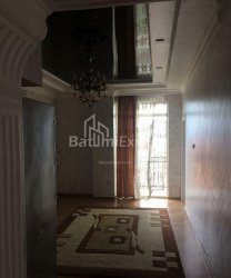 Квартира 3-комн 85 м² - Юрьевская, Батуми