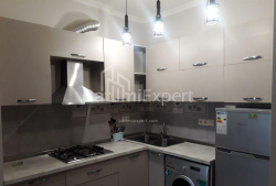Квартира 3-комн 53 м² - Вахтанга Горгасали, Батуми