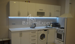 Квартира 3-комн 86 м² - Юрьевская, Батуми