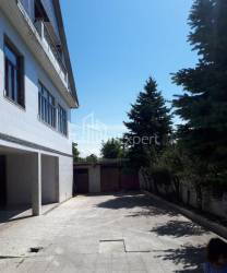 Квартира 4-комн 300 м² - Юрьевская, Батуми