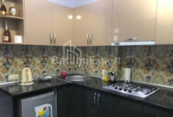 Квартира 2-комн 76 м² - Акаки Церетели, Батуми