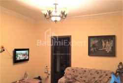 Квартира 2-комн 37 м² - Юрьевская, Батуми