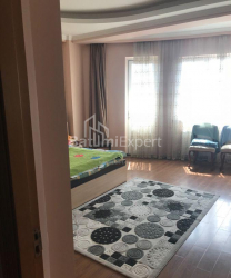 Квартира 2-комн 80 м² - Петра Чайковского, Батуми
