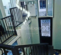 Квартира 4-комн 65 м² - Юрьевская, Батуми