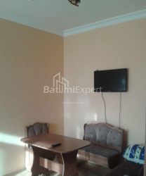 Квартира 2-комн 42 м² - Юрьевская, Батуми