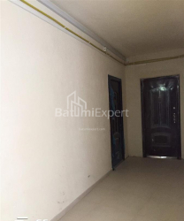 Квартира 3-комн 40 м² - Юрьевская, Батуми