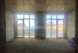 Квартира 3-комн 62 м² - Юрьевская, Батуми