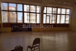 Квартира 4-комн 150 м² - Зураба Горгиладзе, Батуми