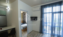Квартира 2-комн 40 м² - Юрьевская, Батуми