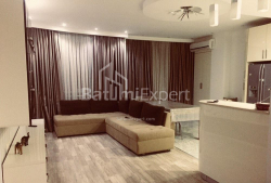Квартира 6-комн 153 м² - Вахтанга Горгасали, Батуми