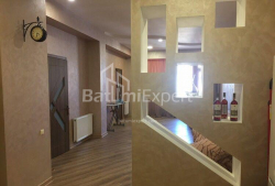 Квартира 3-комн 122 м² - Зураба Горгиладзе, Батуми