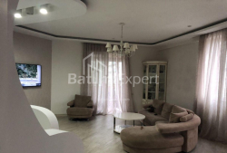 Квартира 4-комн 113 м² - Юрьевская, Батуми