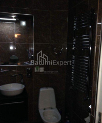Квартира 4-комн 102 м² - Еквтиме Такаишвили, Батуми
