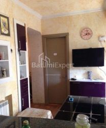 Квартира 4-комн 102 м² - Еквтиме Такаишвили, Батуми
