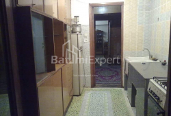 Квартира 4-комн 97 м² - Еквтиме Такаишвили, Батуми