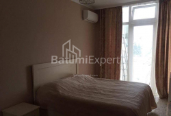 Квартира 2-комн 57 м² - Шерифа Химшиашвили, Батуми