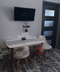 Квартира 3-комн 53 м² - Петра Меликишвили, Батуми