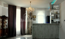Квартира 3-комн 65 м² - Руставели, Батуми