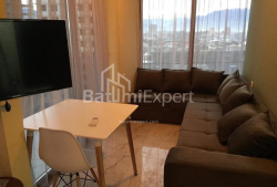 Квартира 2-комн 53 м² - Юрьевская, Батуми