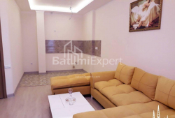Квартира 2-комн 56 м² - Александра Пушкина, Батуми