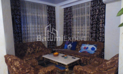 Квартира 3-комн 56 м² - Юрьевская, Батуми