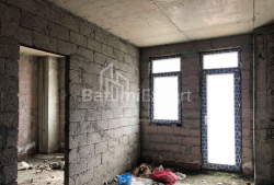 Квартира 4-комн 107 м² - Ангиса, Батуми