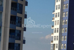 Квартира 2-комн 51 м² - Нико Пиросмани, Батуми