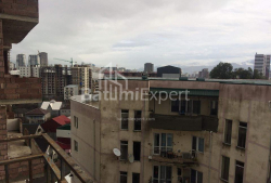 Квартира 3-комн 67 м² - Юрьевская, Батуми