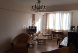 Квартира 68 м² - Зураба Горгиладзе, Батуми, Грузия