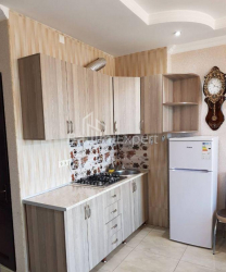 Квартира 3-комн 50 м² - Вахтанга Горгасали, Батуми