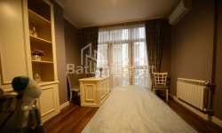 Квартира 3-комн 60 м² - Вахтанга Горгасали, Батуми