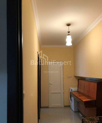 Квартира 3-комн 68 м² - Давида Агмашенебли, Батуми