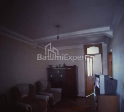 Квартира 3-комн 60 м² - Юрьевская, Батуми