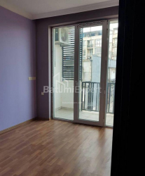 Квартира 2-комн 33 м² - Вахтанга Горгасали, Батуми