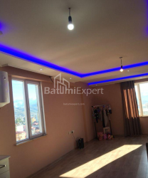 Квартира 40 м² - Давида Агмашенебли, Батуми, Грузия