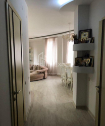 Квартира 3-комн 113 м² - Юрьевская, Батуми