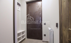 Квартира 35 м² - Зураба Горгиладзе, Батуми, Грузия