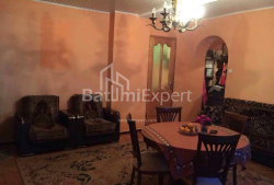 Квартира 4-комн 100 м² - Генерала Аслана Абашидзе, Батуми