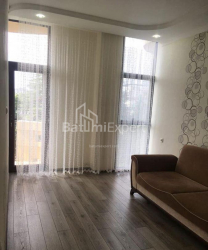 Квартира 4-комн 110 м² - Зураба Горгиладзе, Батуми
